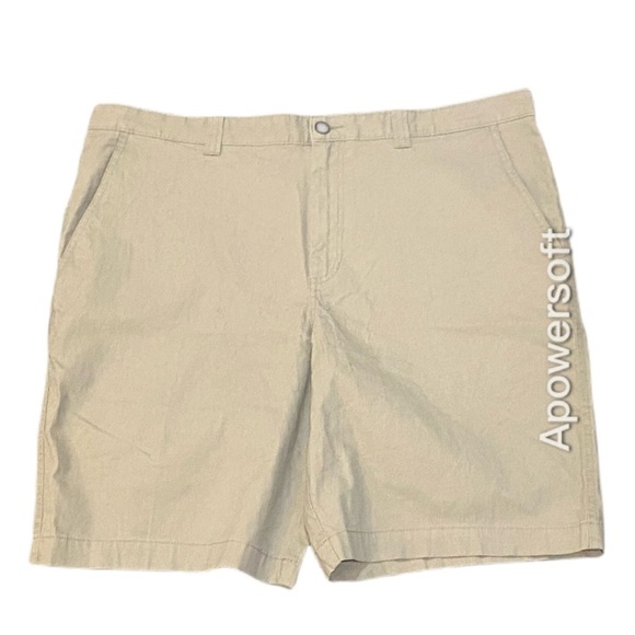 NWT Men’s Magellan Semi-Dark Khaki Shorts with Belt Loops - Picture 1 of 9
